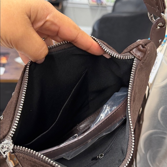 Bohemian Brown Shoulder Bag with Blue Studs - Picture 5 of 6